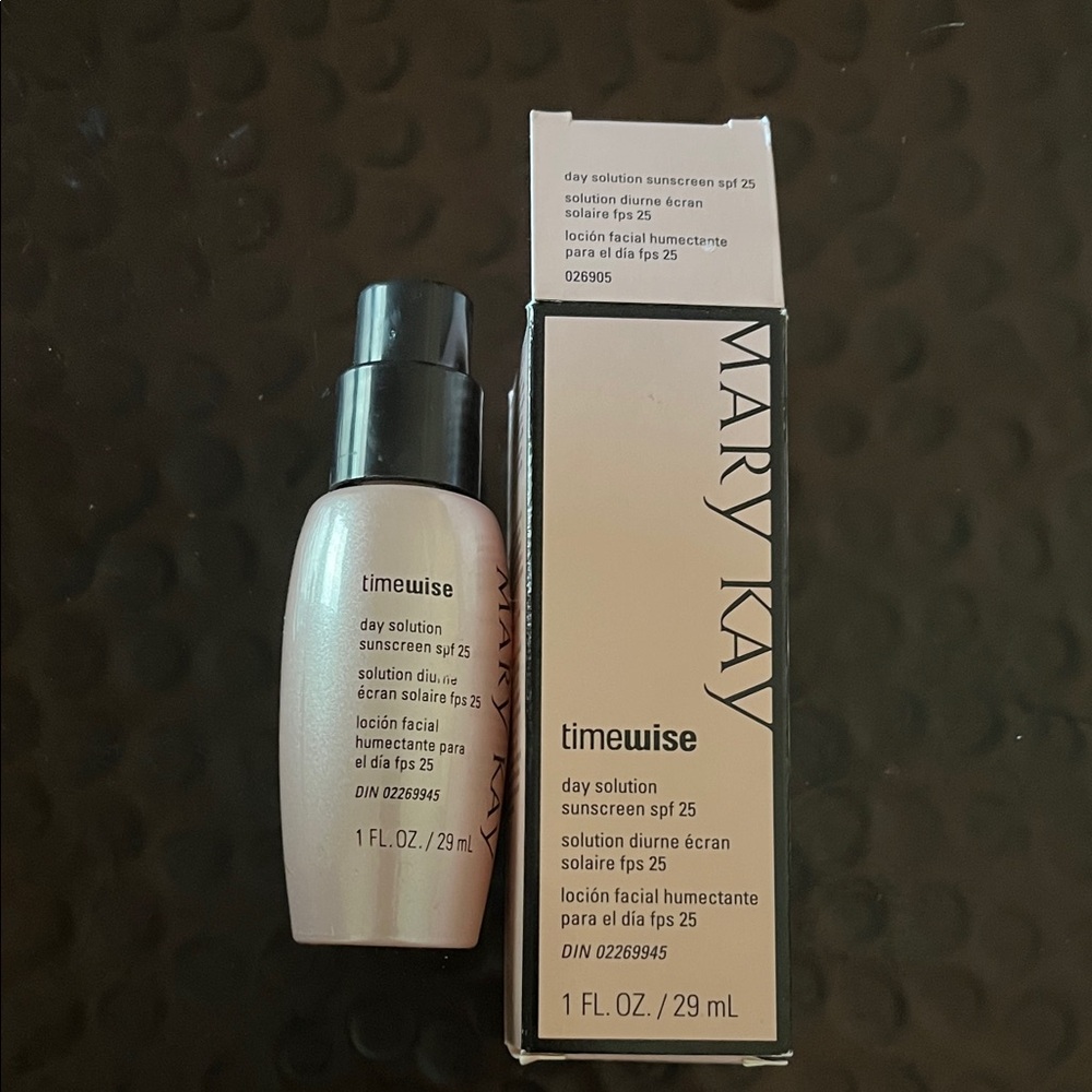 Mary Kay Timewise Day Solution SPF 25 - White